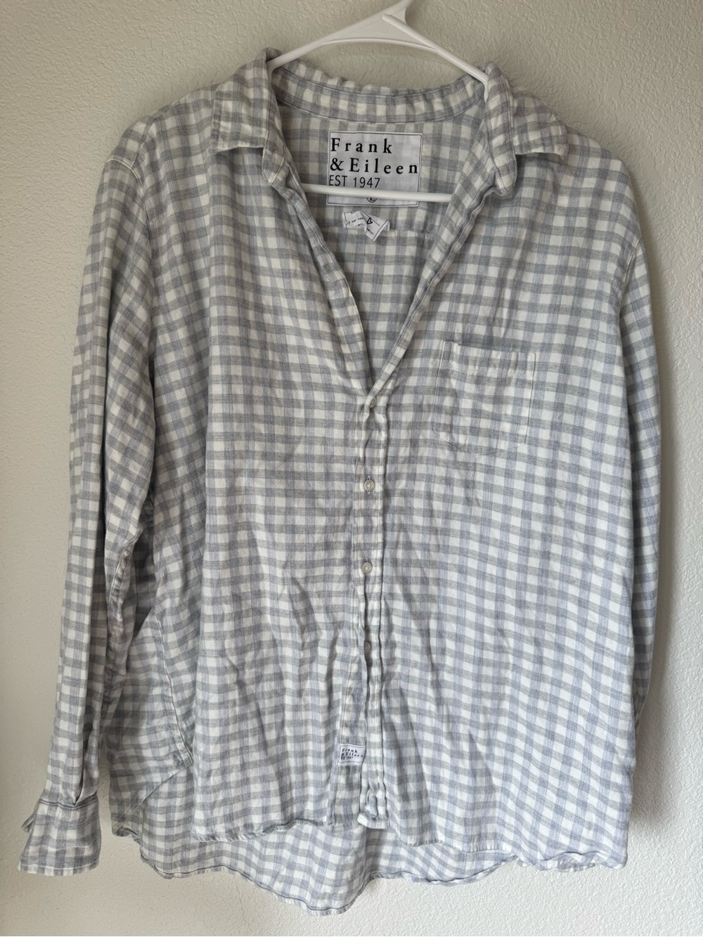 Frank & Eileen Light Gray and White Checked Button-Down Shirt